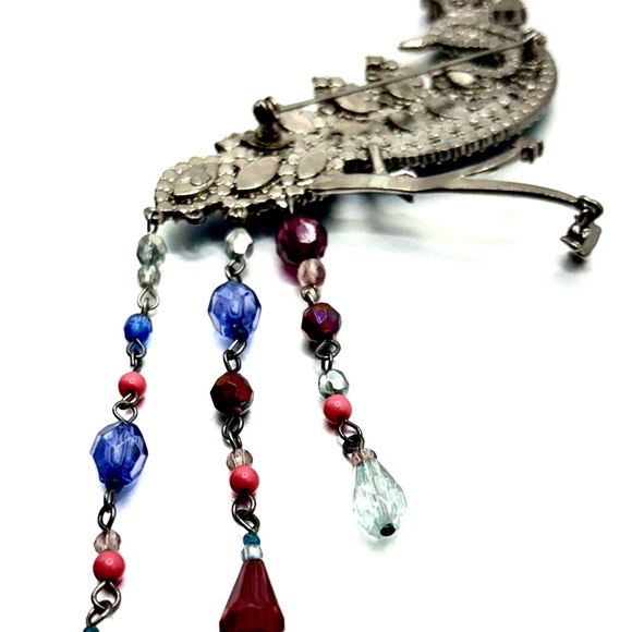 Vintage Avon Rhinestone Peacock Brooch - Picture 4 of 4